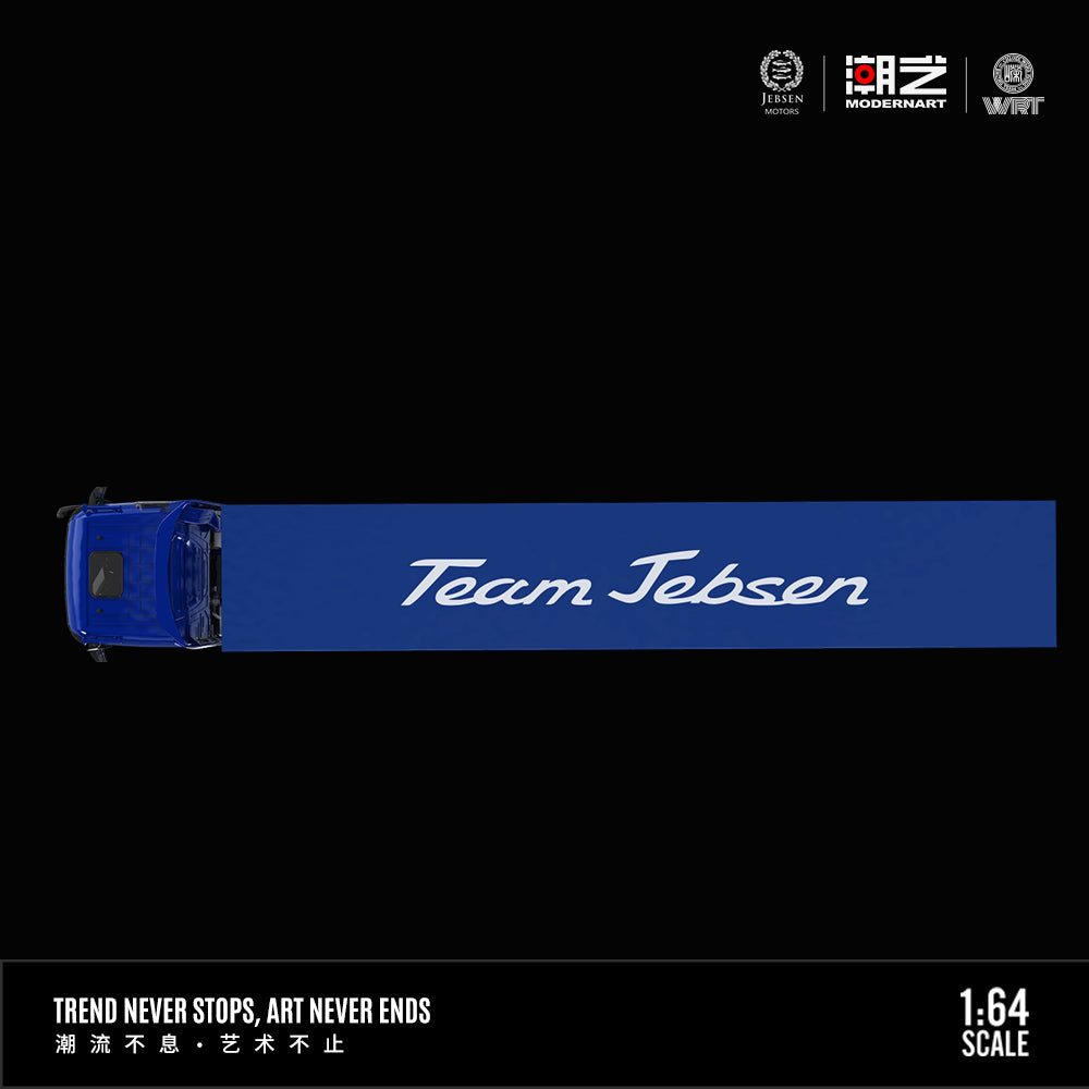 Chi tiết đầu xe Mercedes-Benz Truck