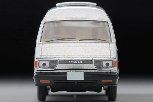 Mô hình xe Tomyca Limited Vintage TLV 1:64 Town Ace Wagon 1800 Grand Extra 1981 model (silver) | LV-N104c