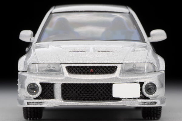 Mô hình xe Tomyca Limited Vintage TLV 1:64 Mitsubishi Lancer GSR Evolution VI (silver) | LV-N190d