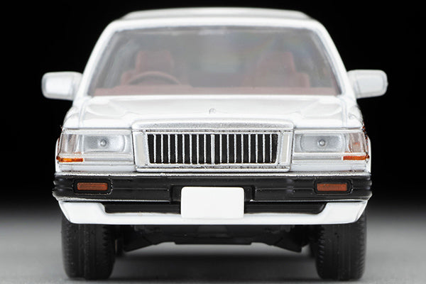 Mô hình xe Tomyca Limited Vintage TLV 1:64 Nissan Cedric Wagon V20E GL Custom Specification (White/Wood Grain) | LV-N209c