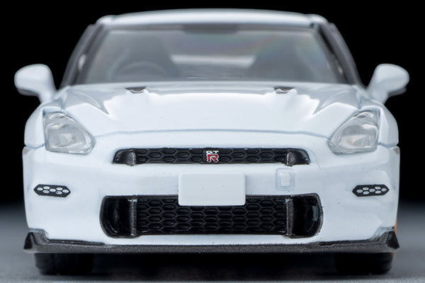 Mô hình xe Tomyca Limited Vintage TLV 1:64 NISSAN GT-R Premium edition T-spec 2024 model (white) | LV-N316c