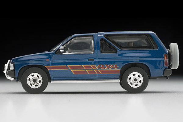 Mô hình xe Tomyca Limited Vintage TLV 1:64 Nissan Terrano R3M (navy) | LV-N63c