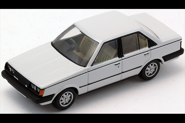 Mô hình xe Tomyca Limited Vintage TLV 1:64 Carina Roadrunner II (white) | LV-N68a