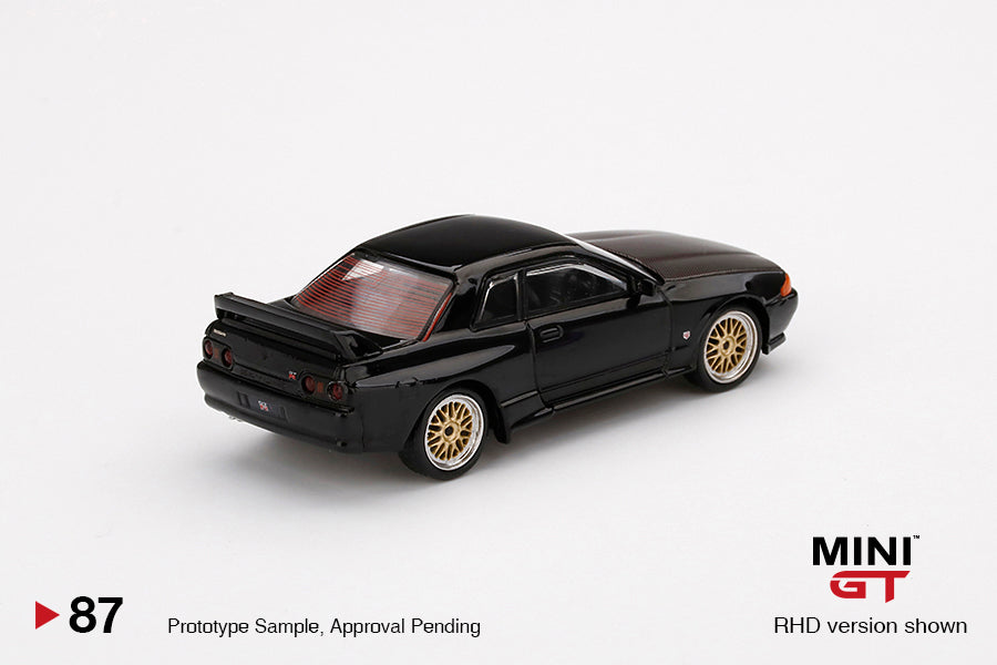 Mô hình xe Mini GT 1:64 Nissan Skyline GT-R (R32) Black w/ BBS LM Wheel - MGT00087