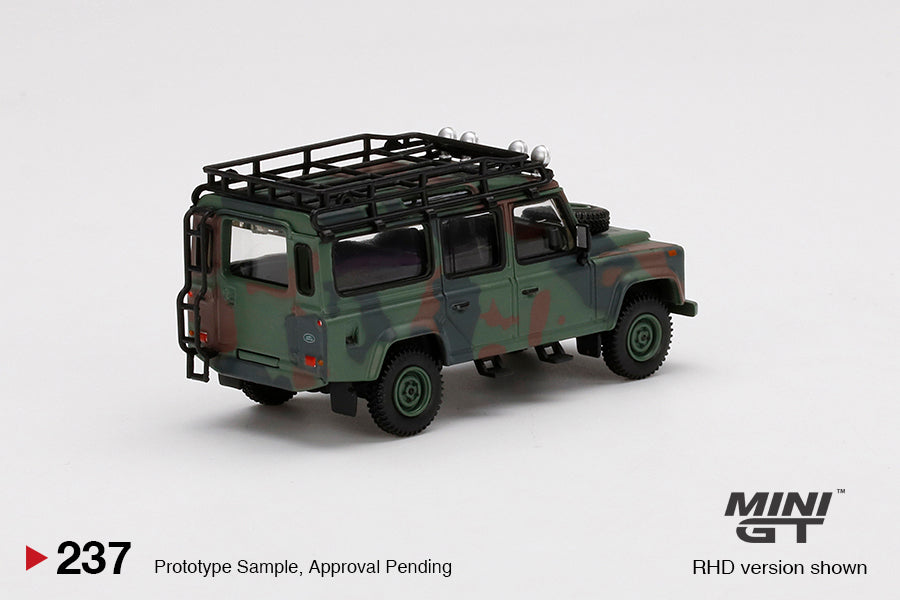 Mô hình xe Mini GT 1:64 Land Rover Defender 110 Military Camouflage - MGT00237-R