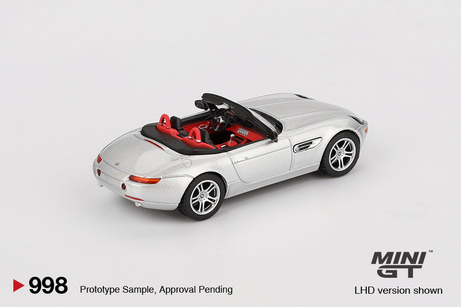 Mô hình xe Mini GT 1:64 BMW Z8 Silver - MGT00998