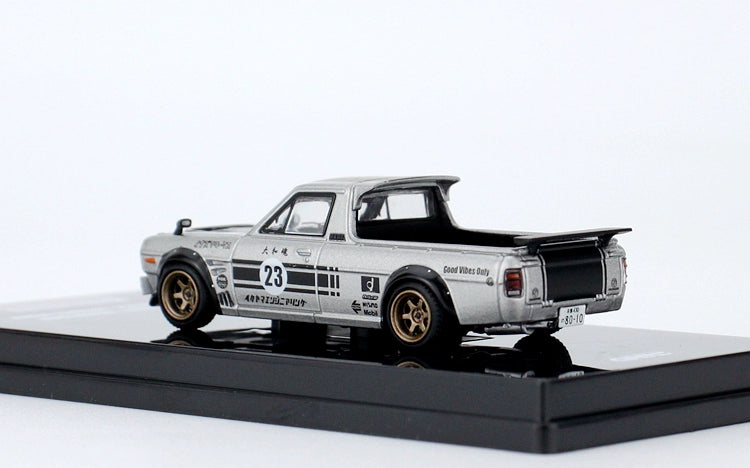 Mô hình xe INNO64 1/64 Nissan SUNNY HAKOTORA Pick Up Truck