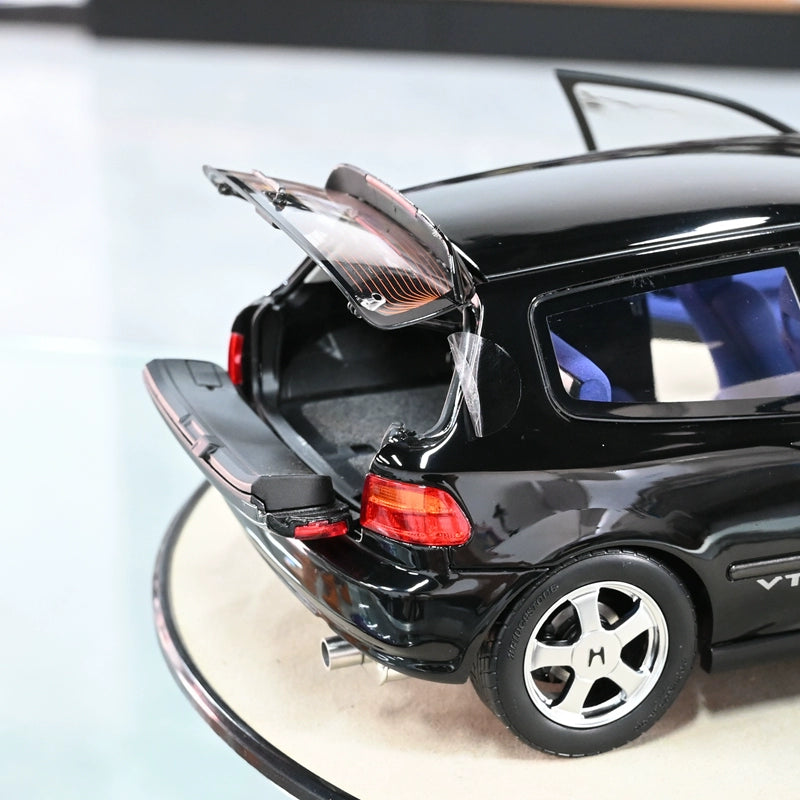 Mô hình xe LCD 1/18 Honda Civic Type R MK5