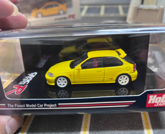 Mô hình xe Hobby Japan 1/64 Honda EK9 first edition