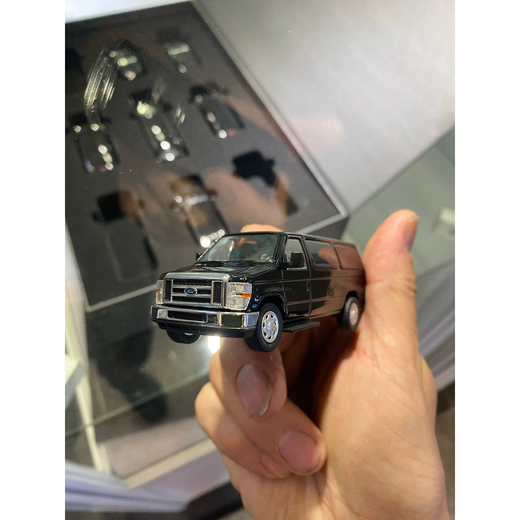 Mô hình xe 596 1:64 596 1/64 HEC Phiên Bản Triển Lãm Tổng Thống và Đội An Ninh Cadillac