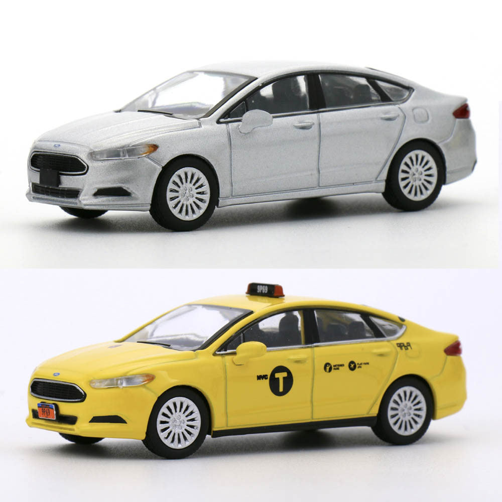 Mô hình xe 596 1:64 Ford Mondeo New York Taxi