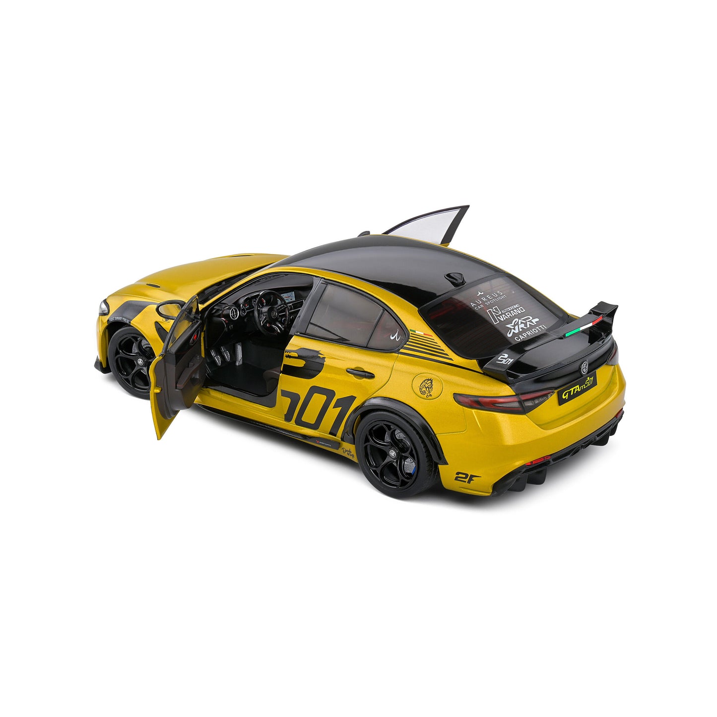 Mô hình xe Solido 1/18 Alfa Romeo Giulia GTA Nagemaakt – 2022