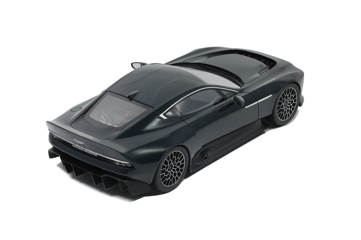 Mô hình xe GT SPIRIT 1:18 Aston Martin Victor - GT428