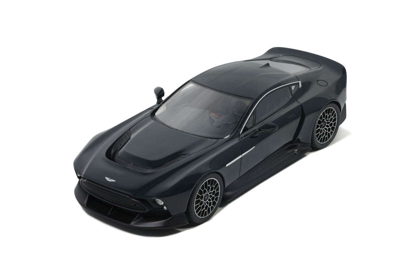 Mô hình xe GT SPIRIT 1:18 Aston Martin Victor - GT428