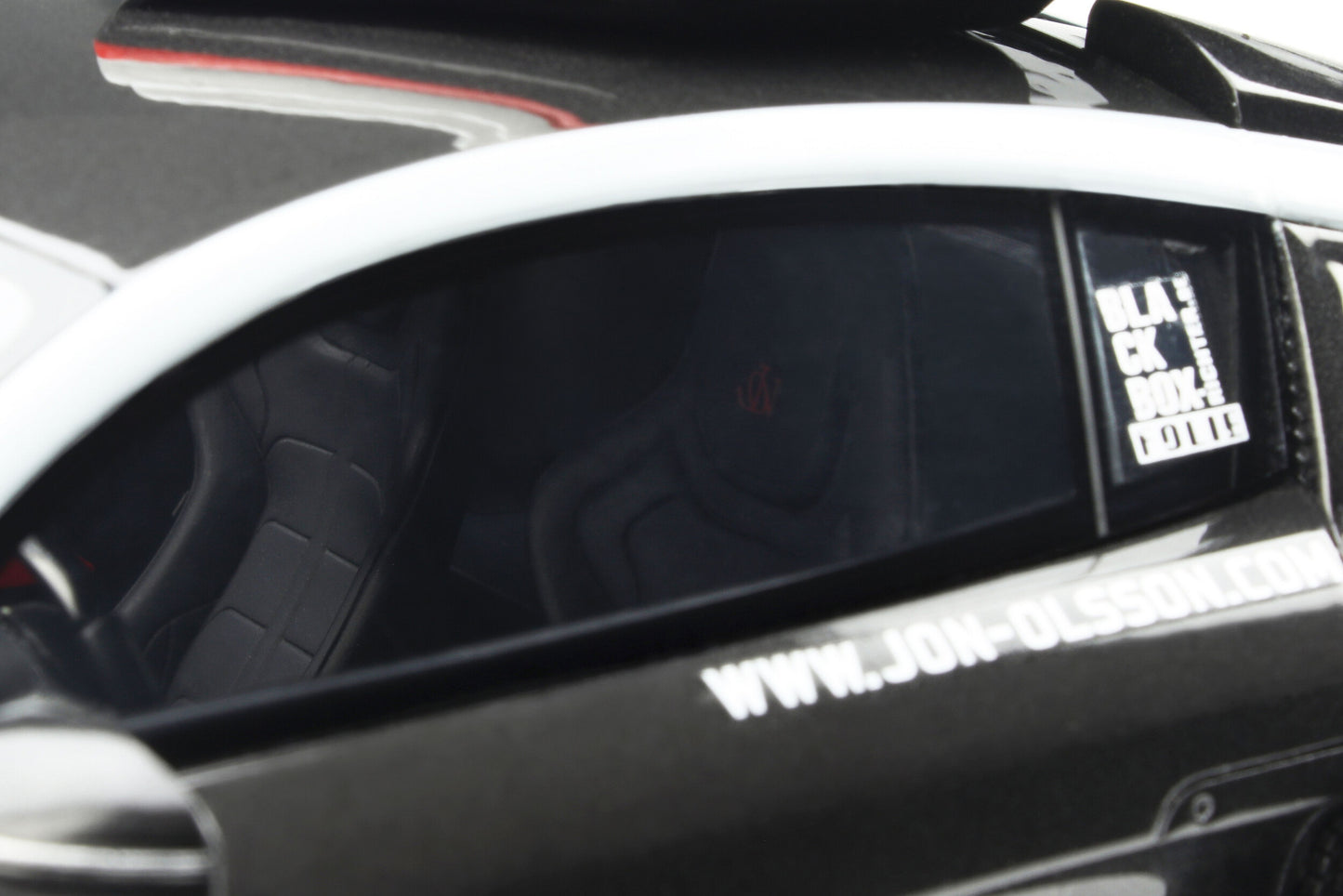 Mô hình xe GT SPIRIT 1:18 Audi R8 Body Kit - GT870