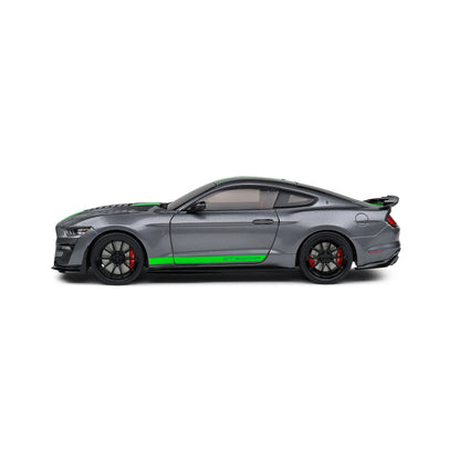 Mô hình xe Solido 1/18 Ford Mustang Shelby GT500 – Carbonized Grey / Neon Green Stripes – 2020