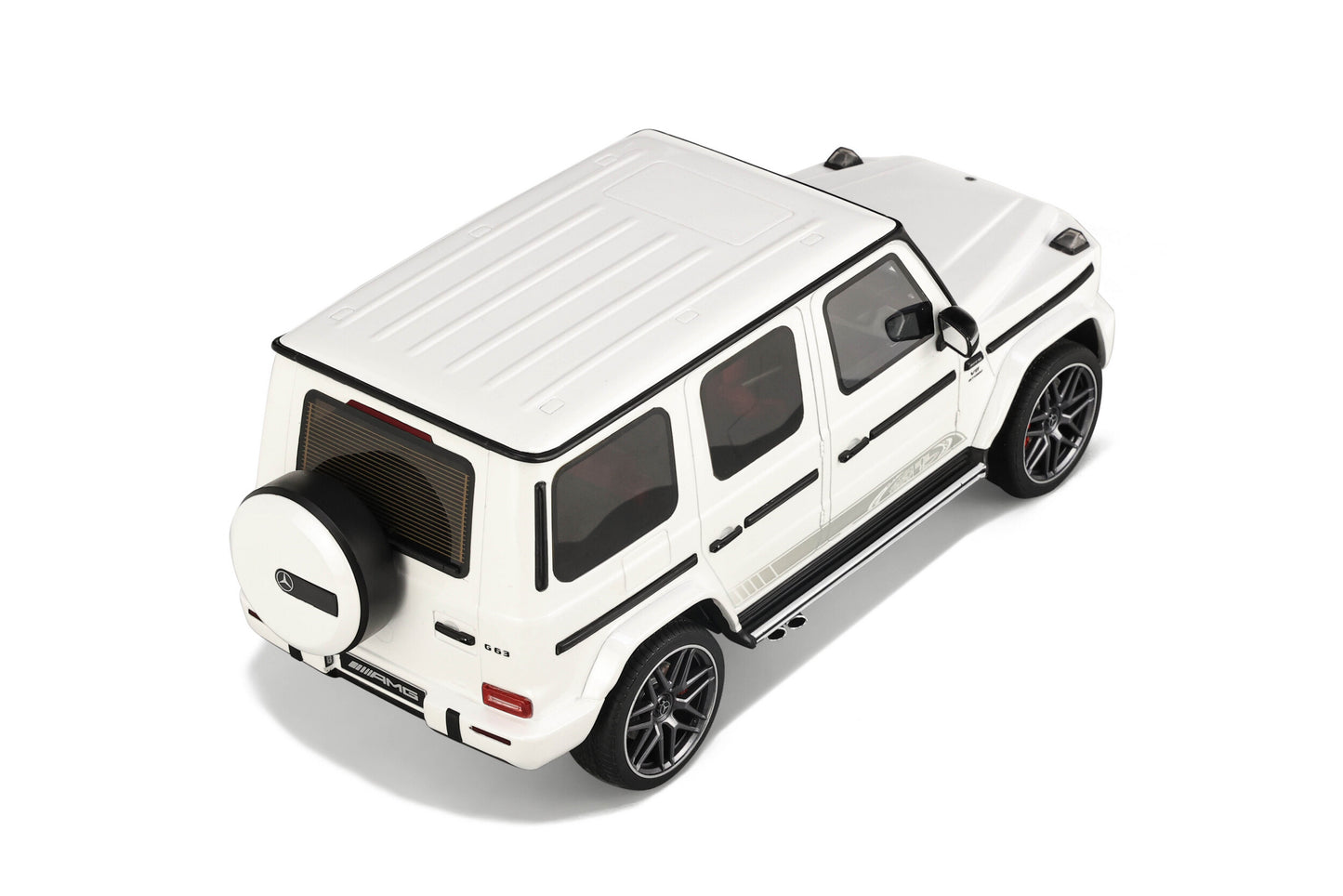 Mô hình xe GT SPIRIT 1:18 Mercedes-Benz G 63 AMG Edition 55 - GT890