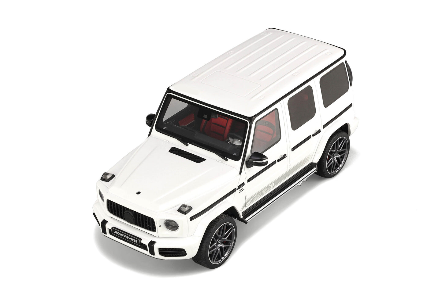 Mô hình xe GT SPIRIT 1:18 Mercedes-Benz G 63 AMG Edition 55 - GT890