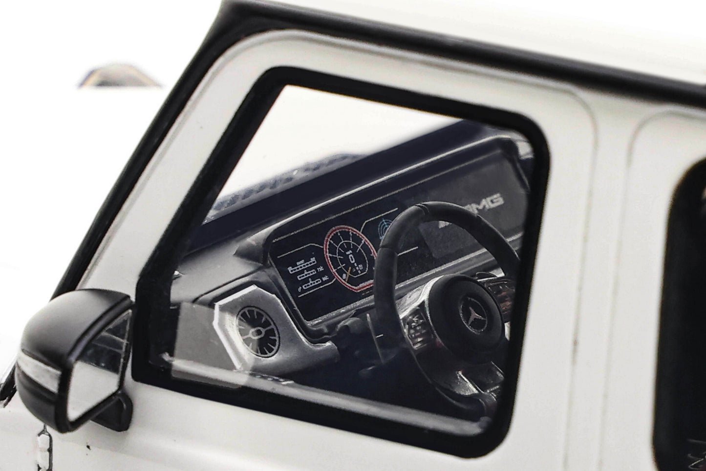 Mô hình xe GT SPIRIT 1:18 Mercedes-Benz G 63 AMG Edition 55 - GT890