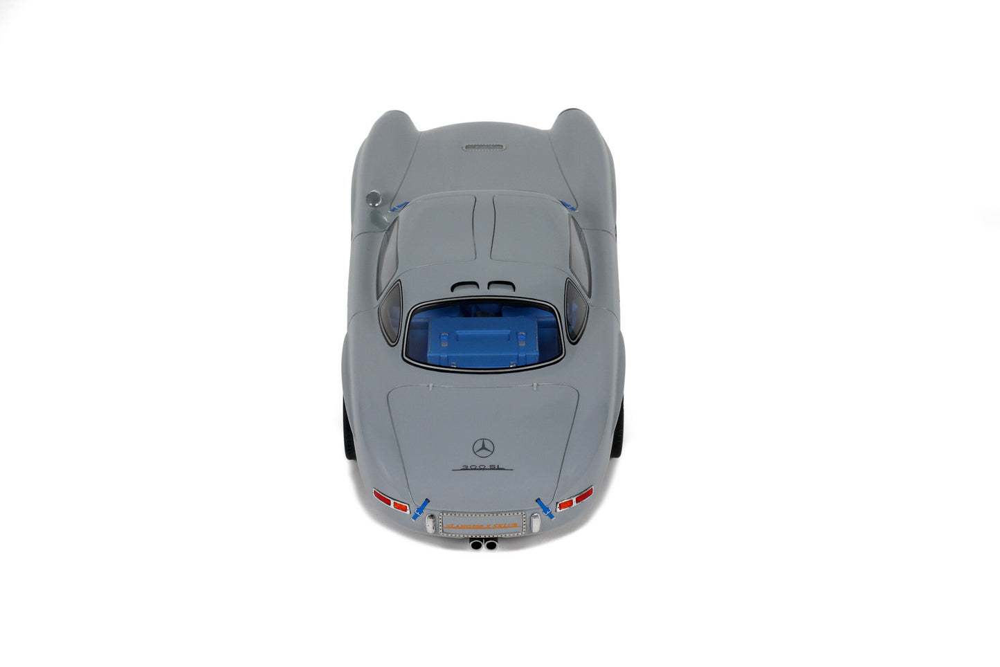 Mô hình xe GT SPIRIT 1:18 S-Klub Gullwing - GT418
