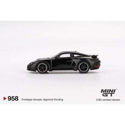 [HÀNG CÓ SẴN] Mocus Mô hình xe Mini GT 1:64 Porsche 911 Dakar Black 958
