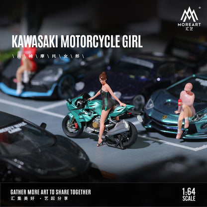 Mô hình diorama Kawasaki Motorcycle Girl Doll 1:64 góc nghiêng