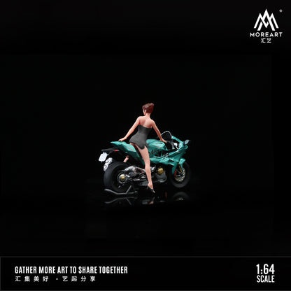 Mô hình diorama Kawasaki Motorcycle Girl Doll 1:64 chi tiết búp bê