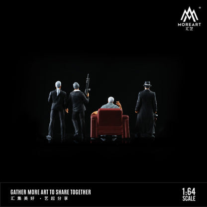 Mặt sau hộp Gang Boss Doll Set