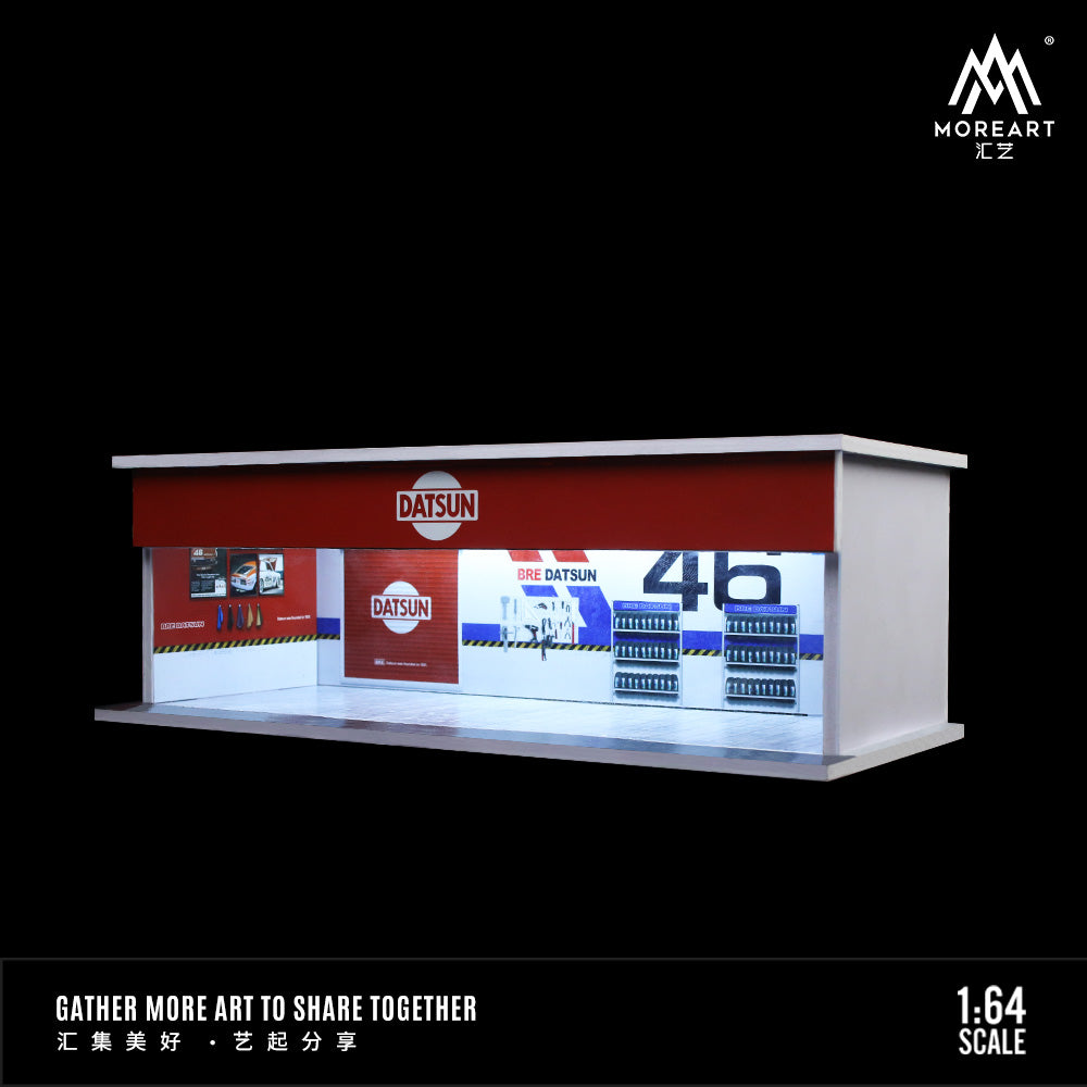 Góc nghiêng diorama Datsun Repair Shop