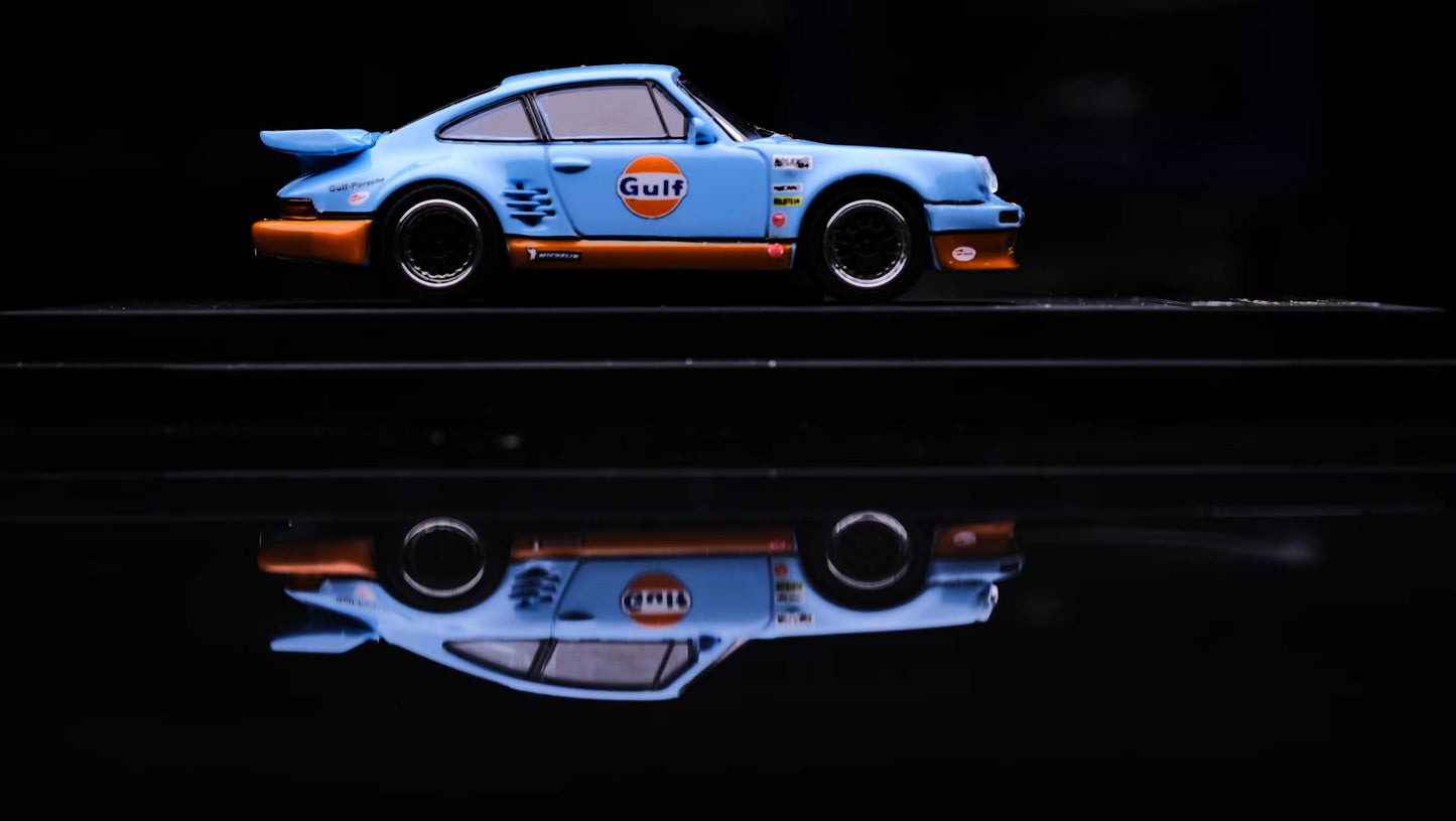 Góc nghiêng xe 930 Turbo open-top version-GUIF Gulf paint