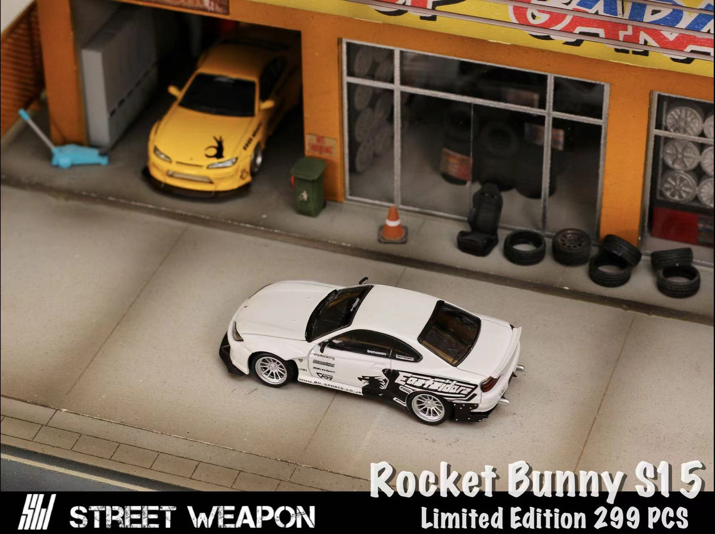 Góc trước xe Street Weapon tỉ lệ 1:64