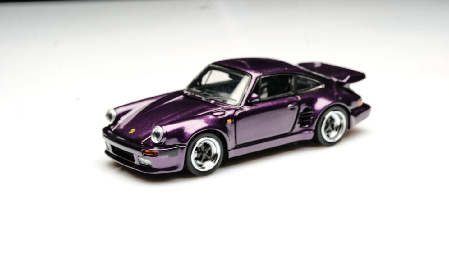 Góc trước xe 911 930 Turbo Purple