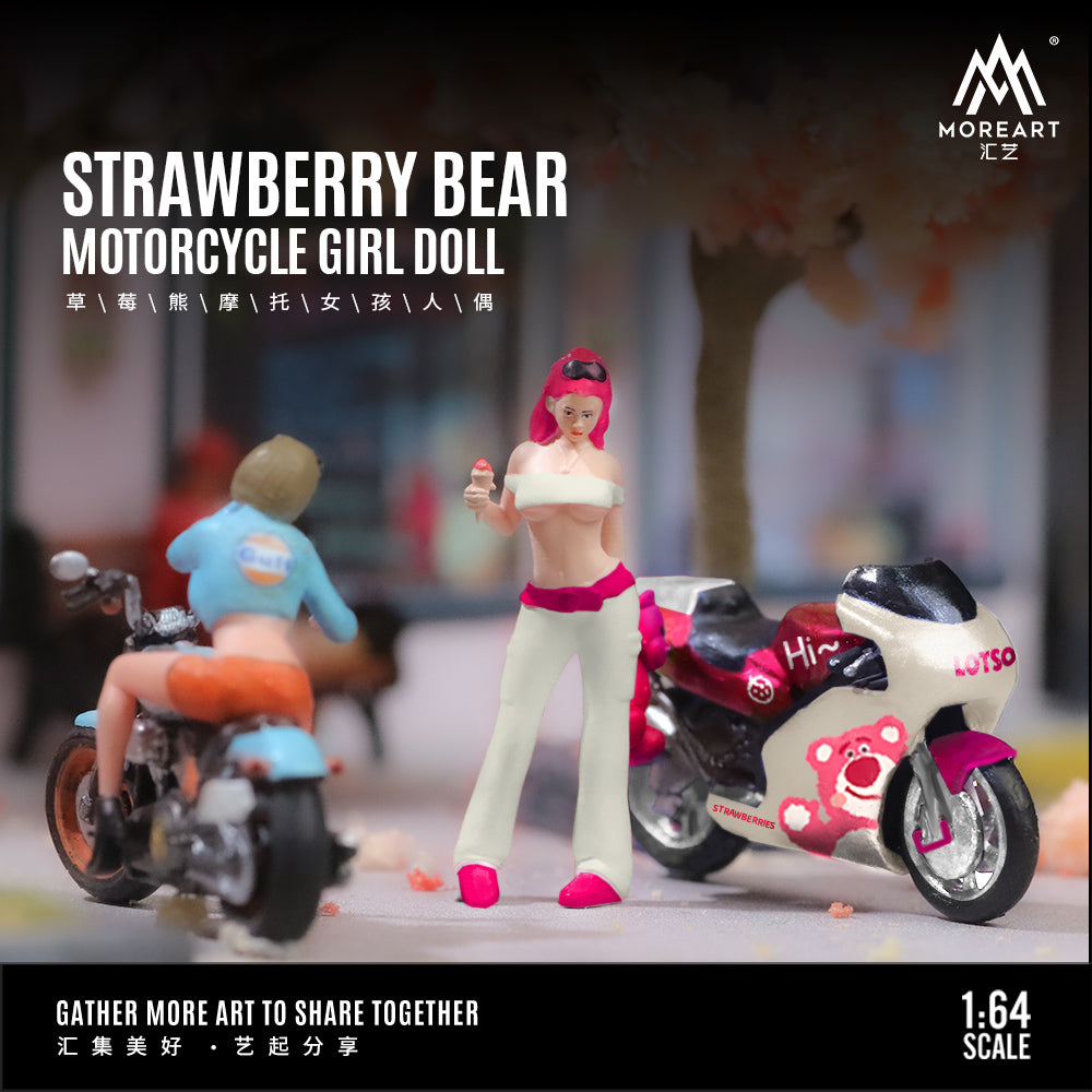 Chi tiết búp bê và xe máy trong Diorama Strawberry Bear
