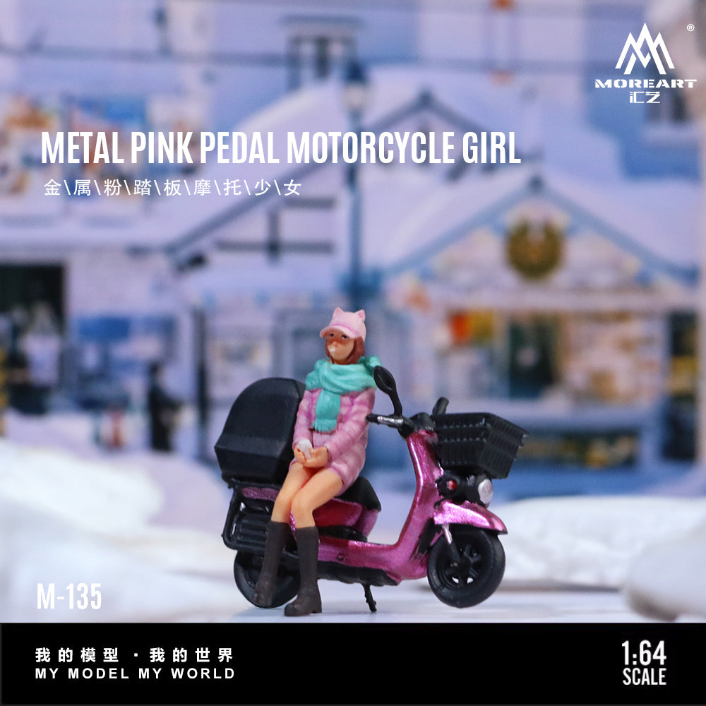 Góc nghiêng diorama Metallic Pink Scooter Girl