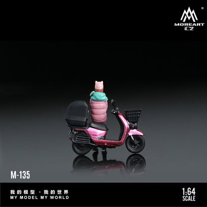 Chi tiết xe scooter hồng Metallic Pink