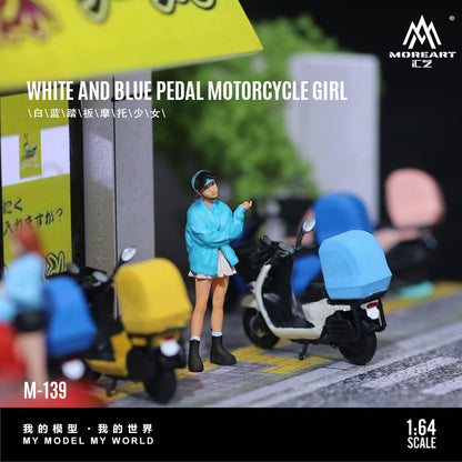 Chi tiết búp bê Scooter Girl MoreArt