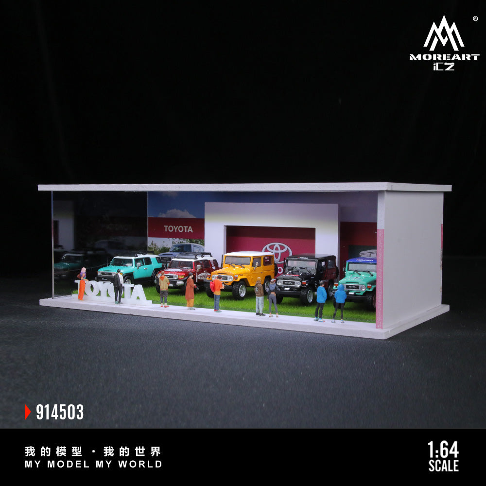 Toyota Showroom Moreart có phụ kiện