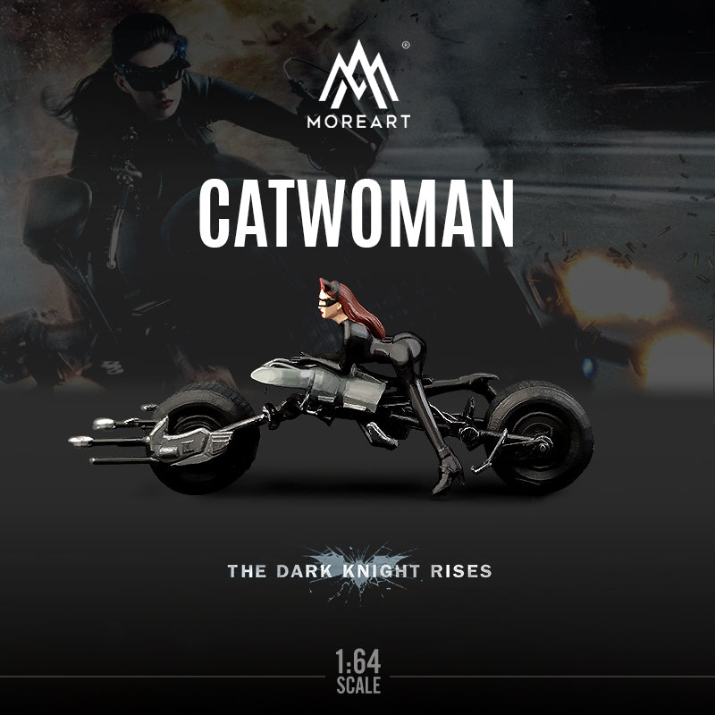 Mô hình diorama Batman Catwoman Motorcycle Moreart góc trước