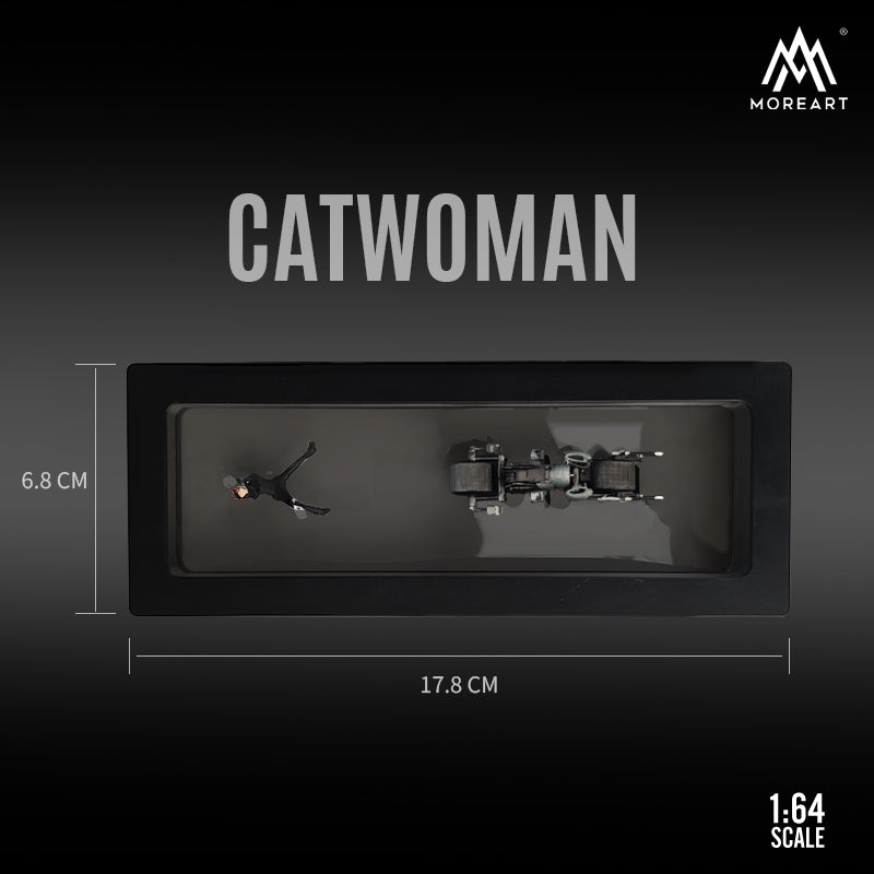 Mô hình diorama Batman Catwoman Motorcycle Moreart với Batman