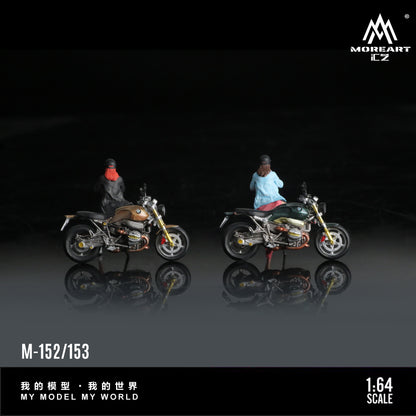 Diorama Brown Motorcycle Girl Moreart full box