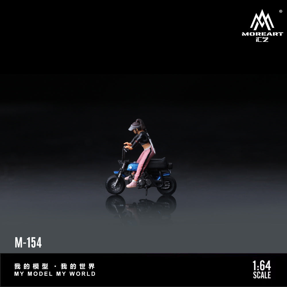 Tổng quan diorama búp bê và mô tô