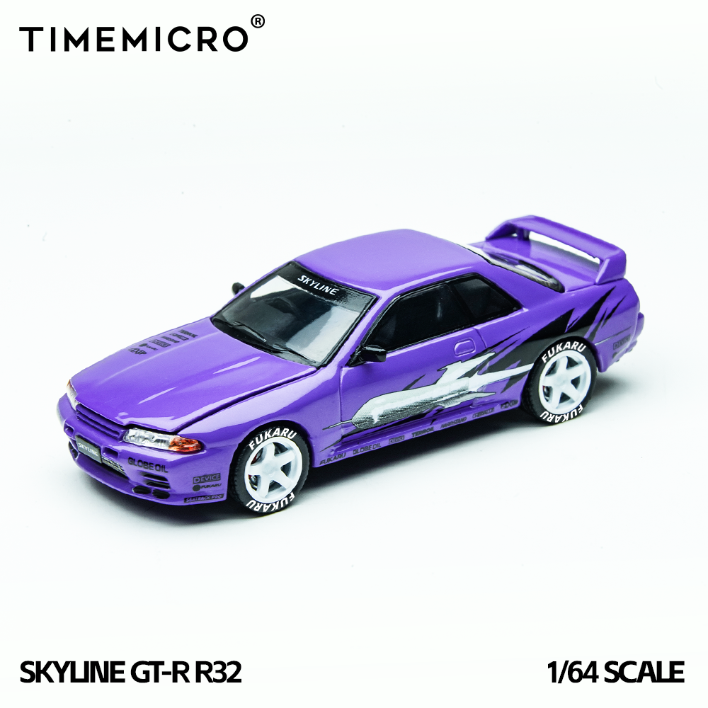 Góc trước xe Skyline GT-R R32 tím