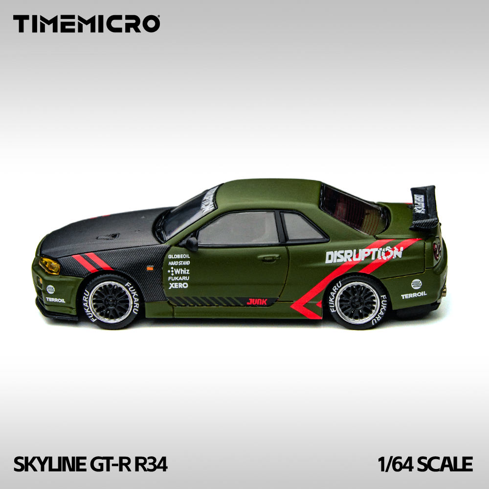 Góc trước xe Skyline GT-R R34 Olive