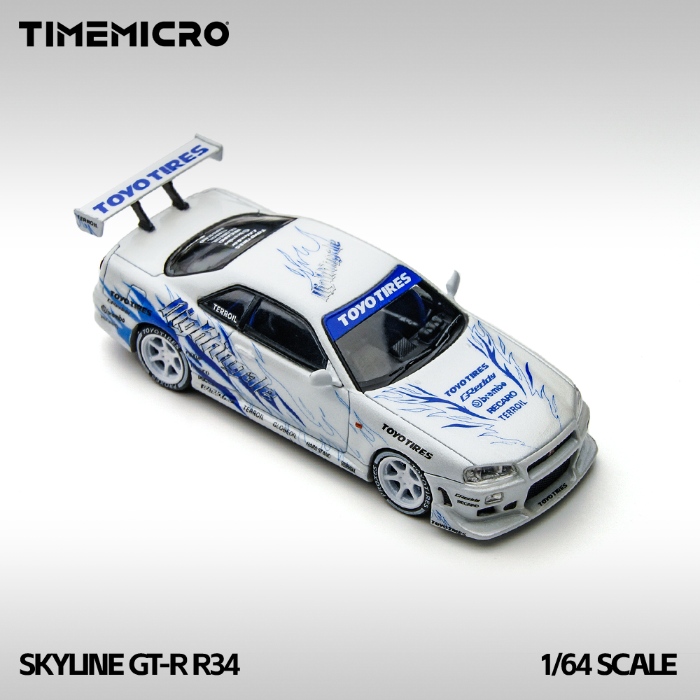 Góc trước xe Skyline GT-R R34 Drift Blaze White