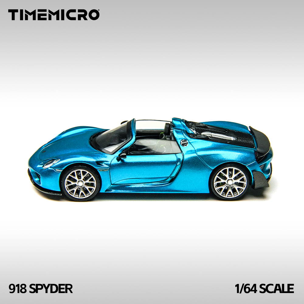 Logo Time Micro trên xe 918 Spyder