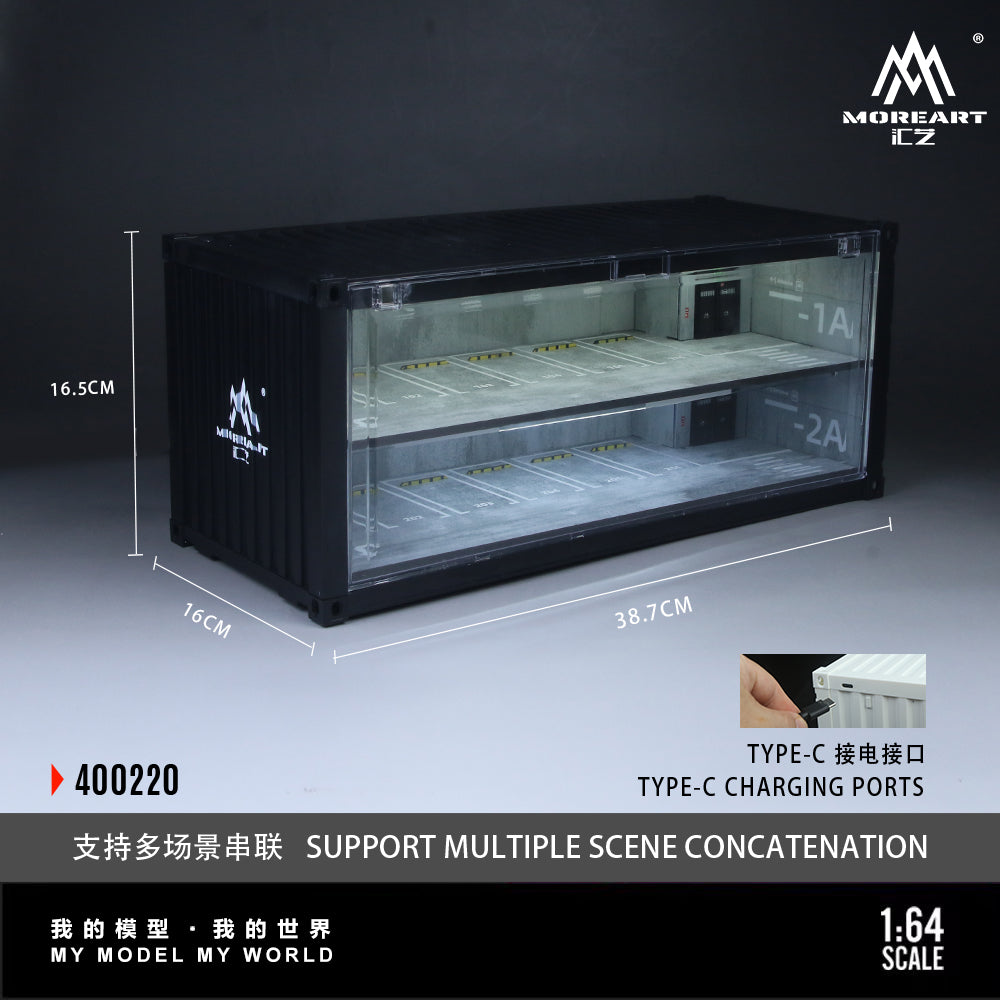 Cột và biển chỉ dẫn trong bãi đỗ xe