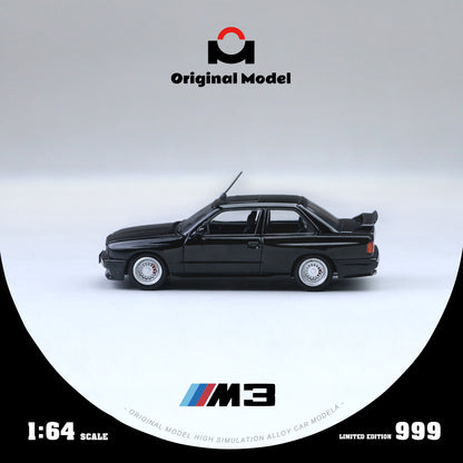 [PRE-ORDER] Mô hình xe ORIGINAL MODEL 1:64 the OM E30 M3 Carbon Black Open-Top Bicycle .