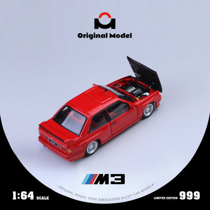 Xe E30 M3 tỉ lệ 1:64