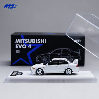 Mitsubishi EVO 4 màu trắng
