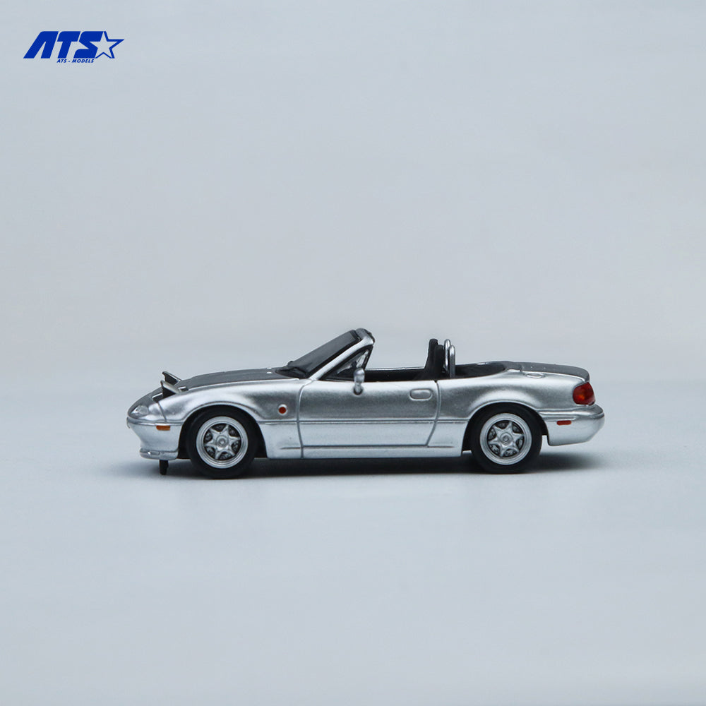 Mẫu xe Mazda MX-5 thu nhỏ